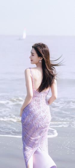 李一桐海边紫色长裙唯美背影手机壁纸图片