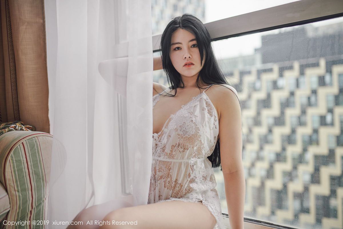 秀人网圆润美女娜露Selena护士制服精致内衣诱惑私房写真