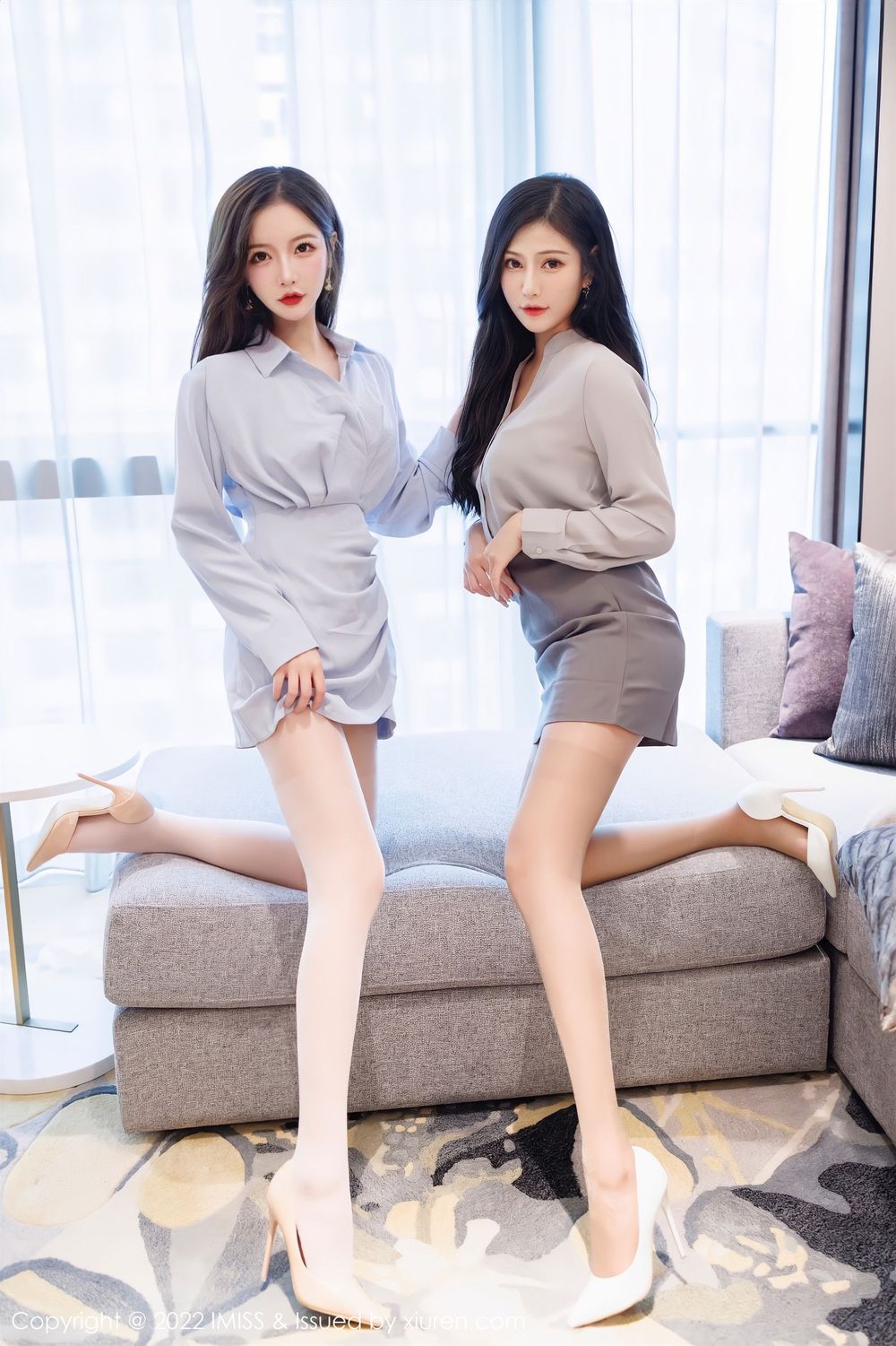 爱蜜社性感姐妹花Lavinia肉肉&LindaLinda白丝与OL系列写真