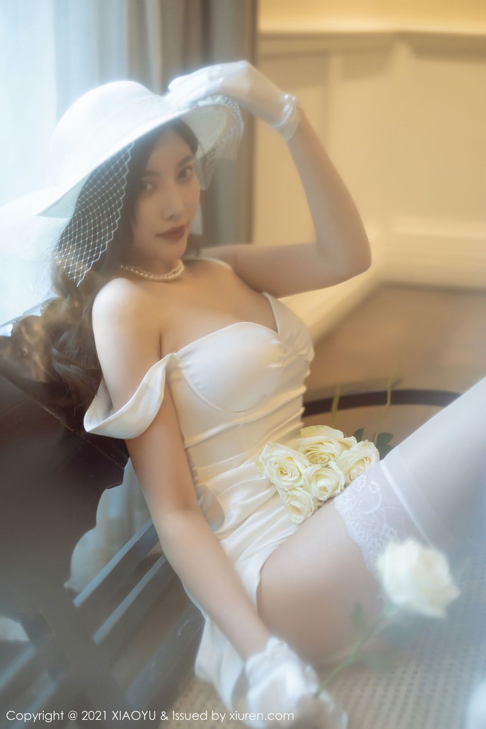 语画界性感女神杨晨晨sugar白月光与朱砂痣丝袜美腿主题写真